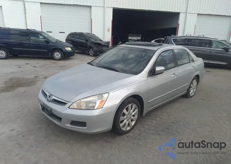 2006 Honda Accord 3.0 Ex из США, поврежденный, VIN 1HGCM66556A009448